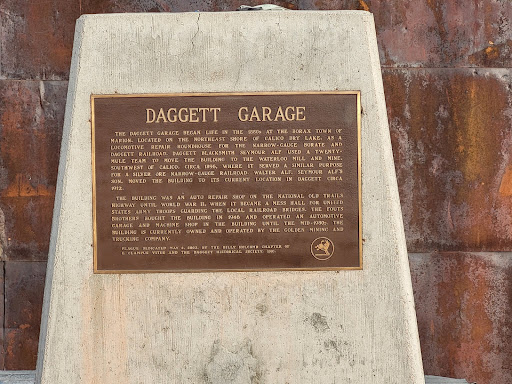 Daggett Garage