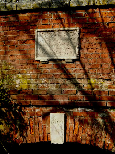 Plaques on Abbey Bridge