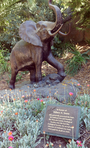 Oakland Zoo: In Honor of Sidney A. Snow