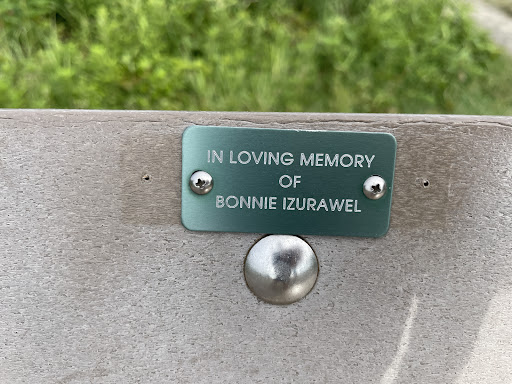 Bonnie Izurawel