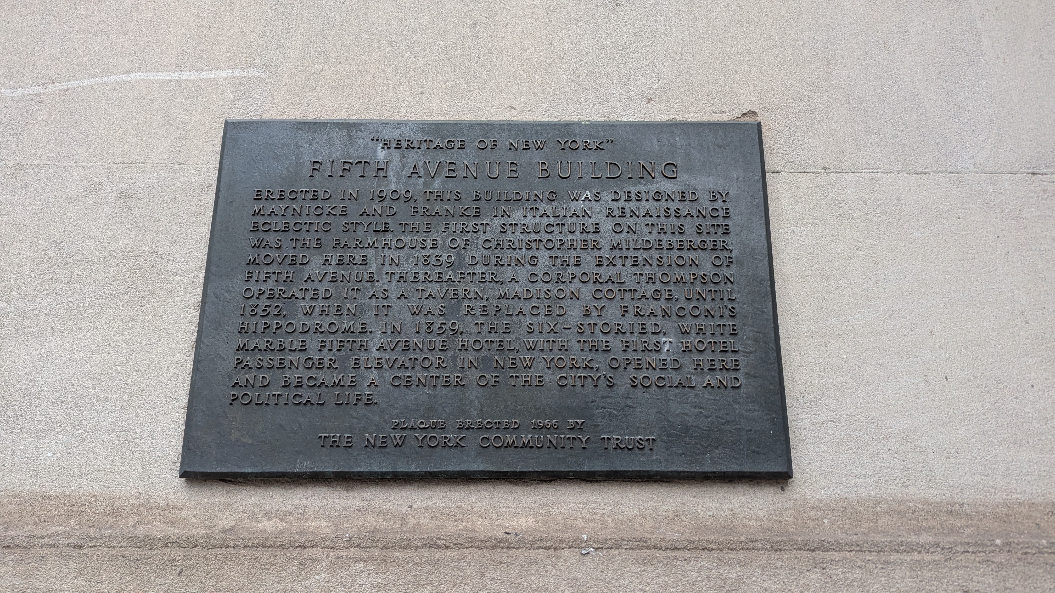 Fifth Avenue Building