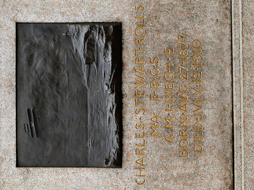 Plaque on Rolls' Statue, Monmouth