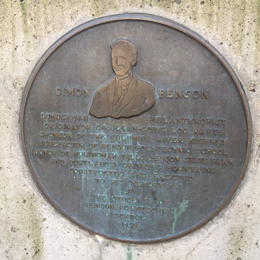 Simon Benson