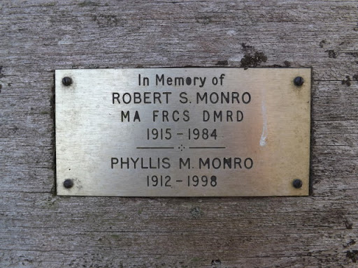 Plaque on the seat at Iken Cliff Picnic site