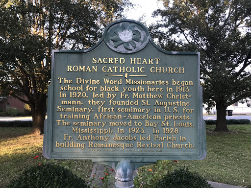 Sacred Heart Roman Catholic Church