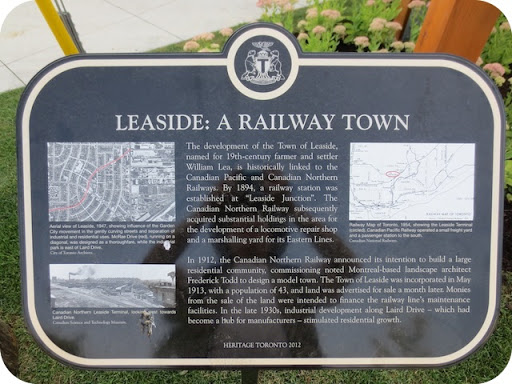 Leaside: A Railway Town