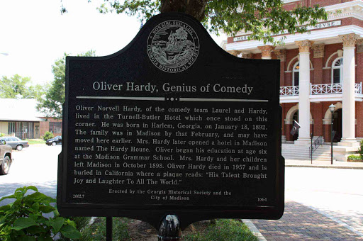 Oliver Hardy, Genius of Comedy