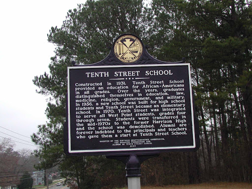 Tenth Street School