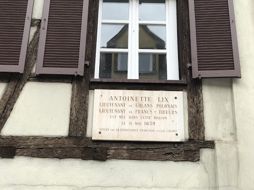 Antoinette Lix