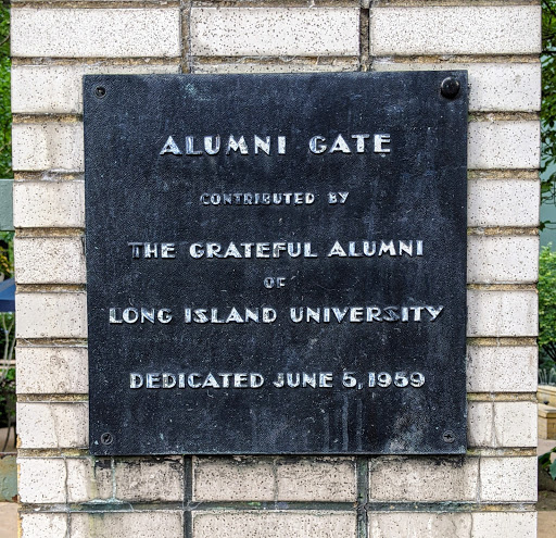 LIU Alumni Gate
