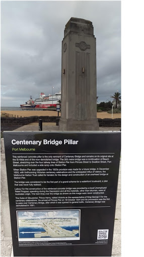 Centenary Bridge Pillar